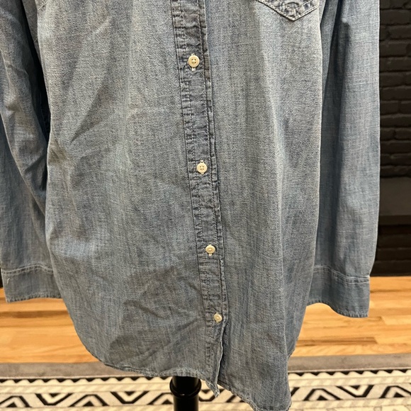 Gap Denim NWTS Denim Button Down Shirt - Picture 3 of 8